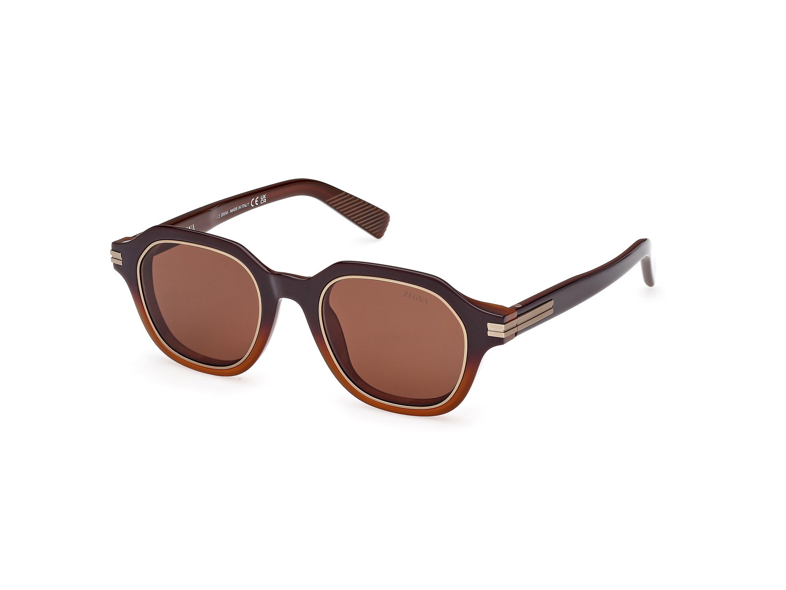 Das Bild zeigt die Zegna Sonnenbrille 0250 in hellbraun Verlauf leicht schräg von der Seite.